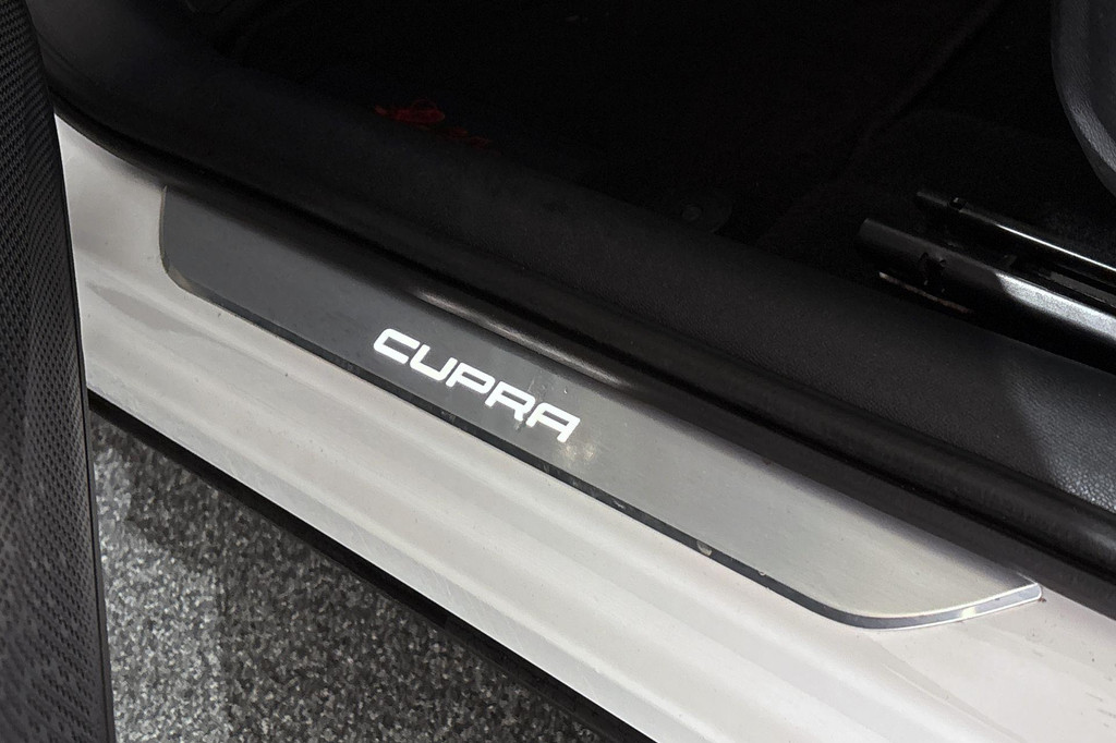 CUPRA Formentor (JTJ13T) met abonnement