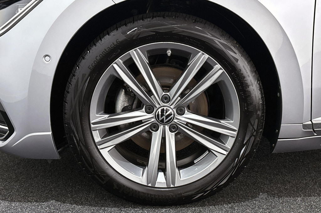 Volkswagen Arteon Shooting Brake (JTJ69T) met abonnement