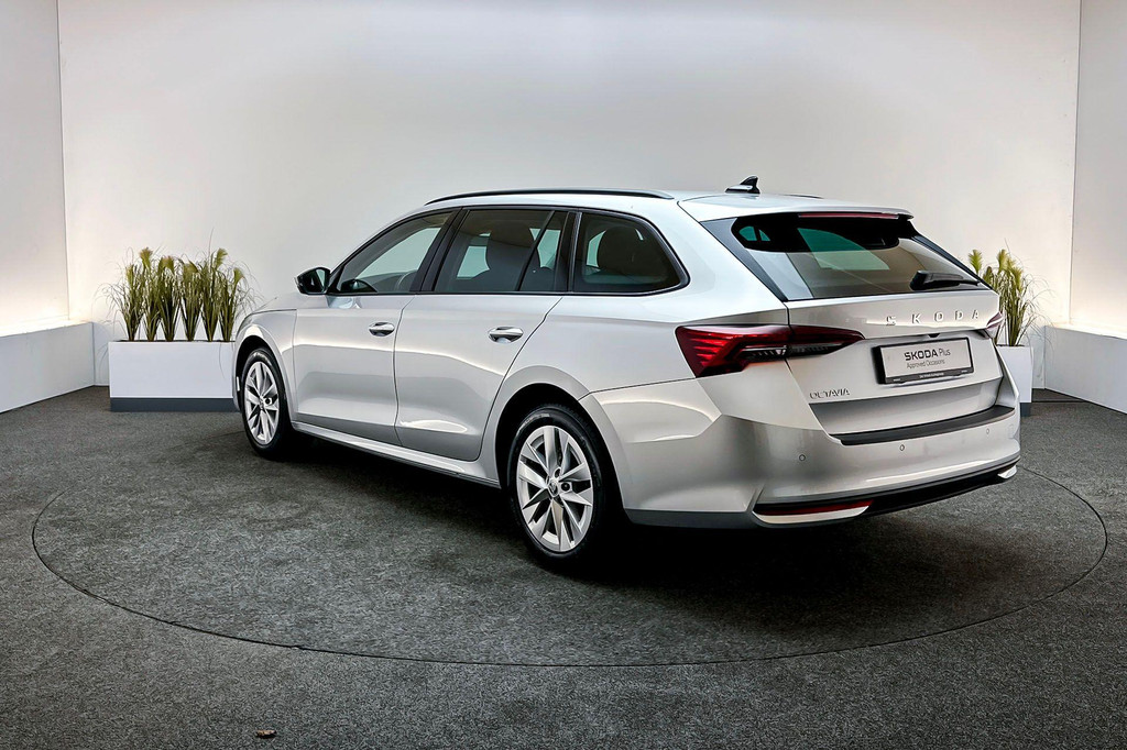 ŠKODA Octavia (JPV76P) met abonnement