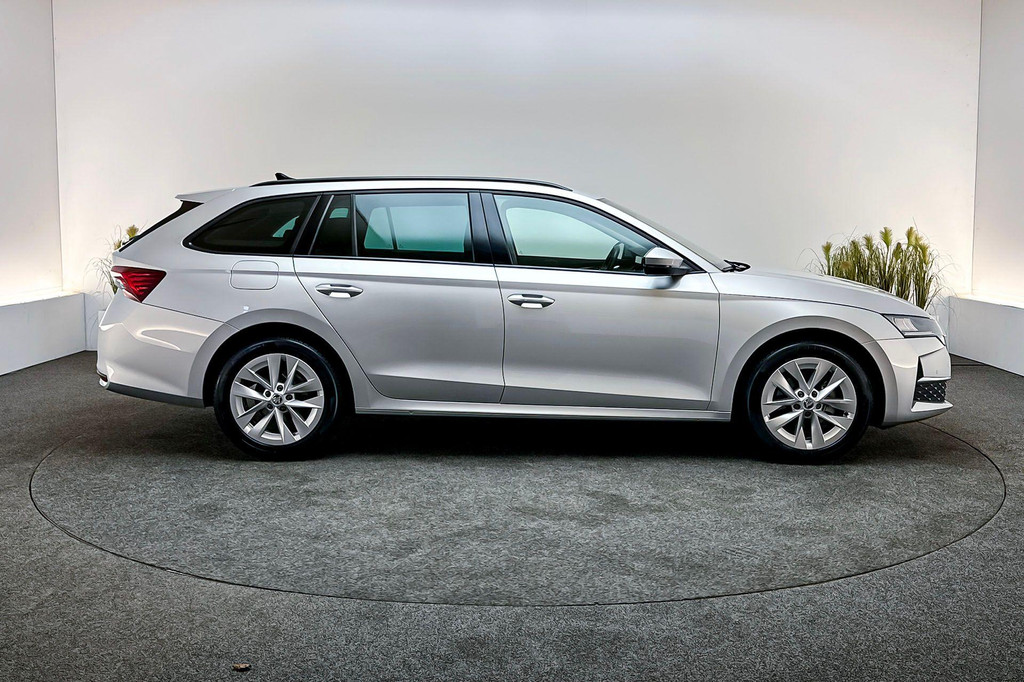 ŠKODA Octavia (JPV76P) met abonnement