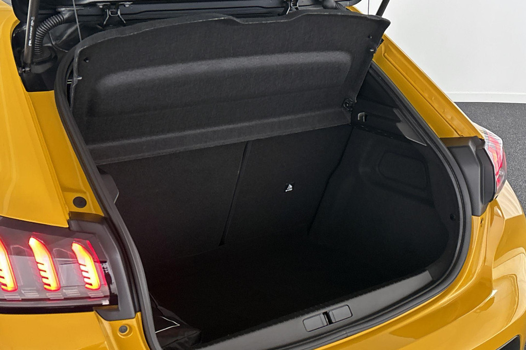 Peugeot 208 (K367LJ) met abonnement