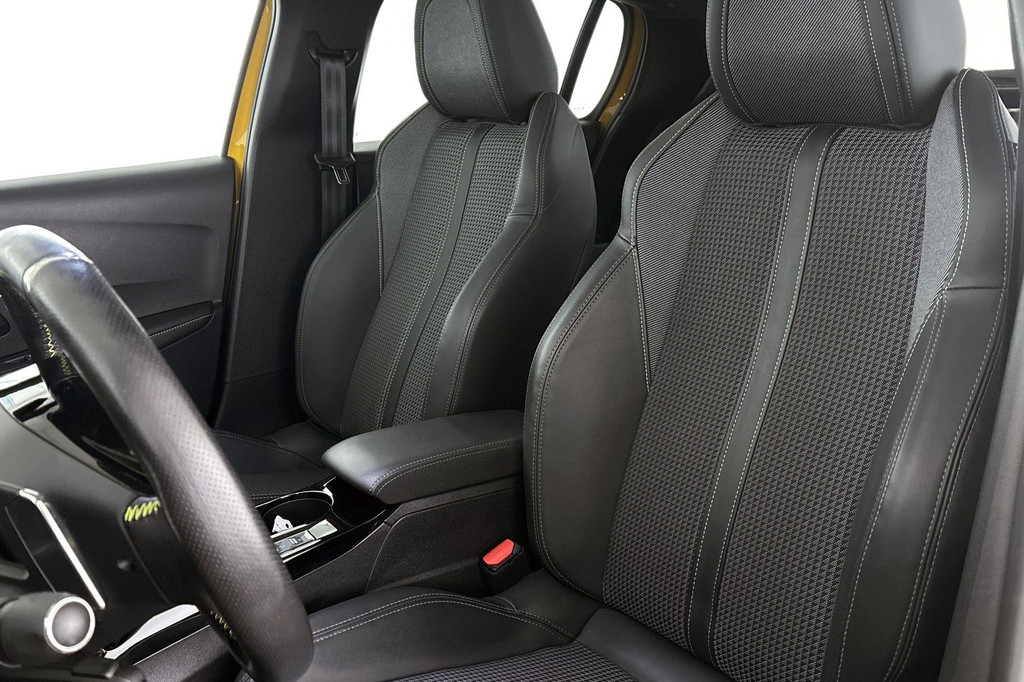 Peugeot 208 (K367LJ) met abonnement