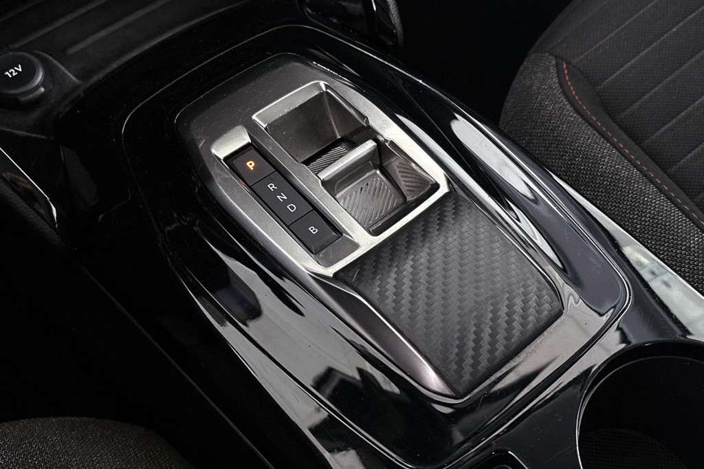 Peugeot e-208 (S385KT) met abonnement