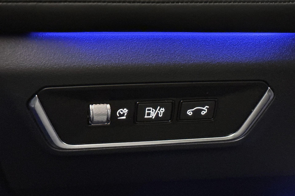 Lynk & Co 01 (Z496HP) met abonnement