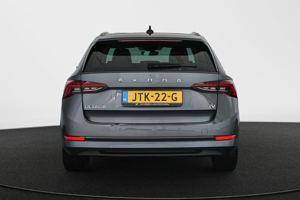 ŠKODA Octavia (JTK22G) met abonnement