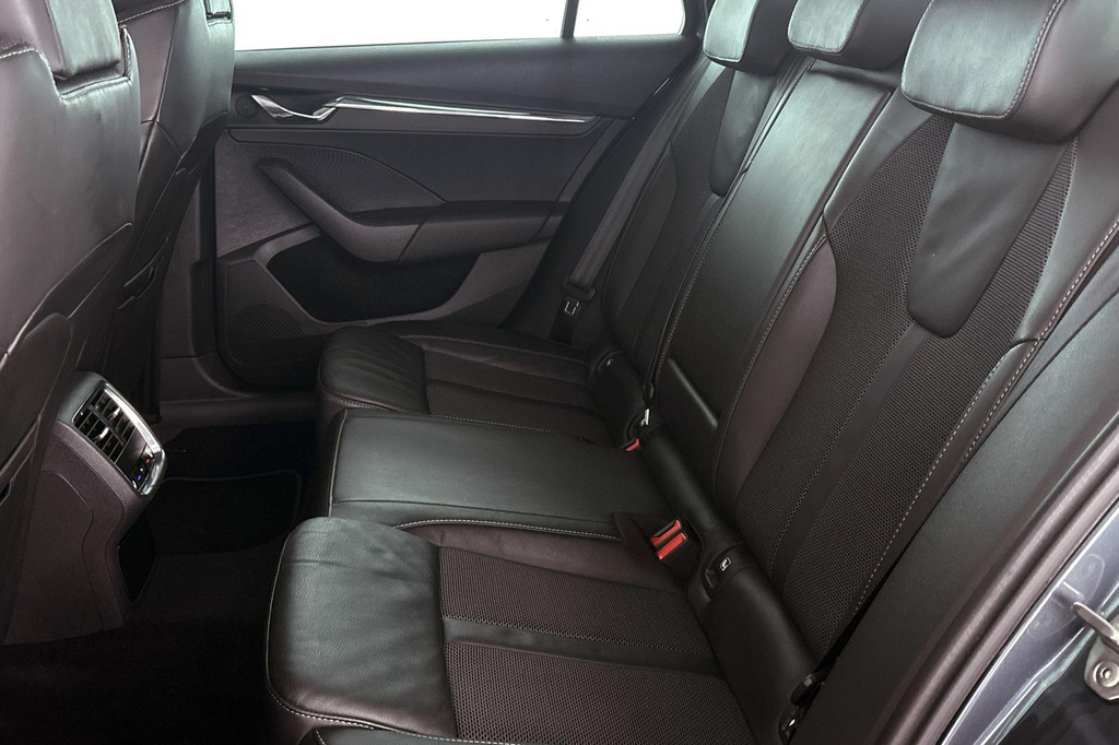 ŠKODA Octavia (JTK22G) met abonnement