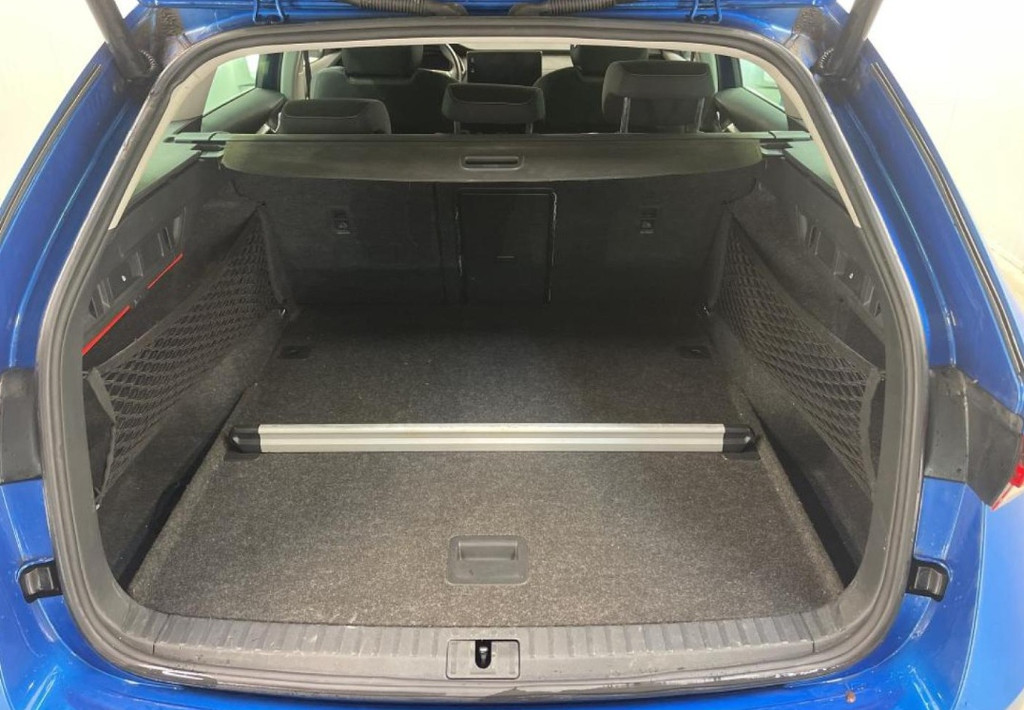 ŠKODA Octavia (K445HN) met abonnement