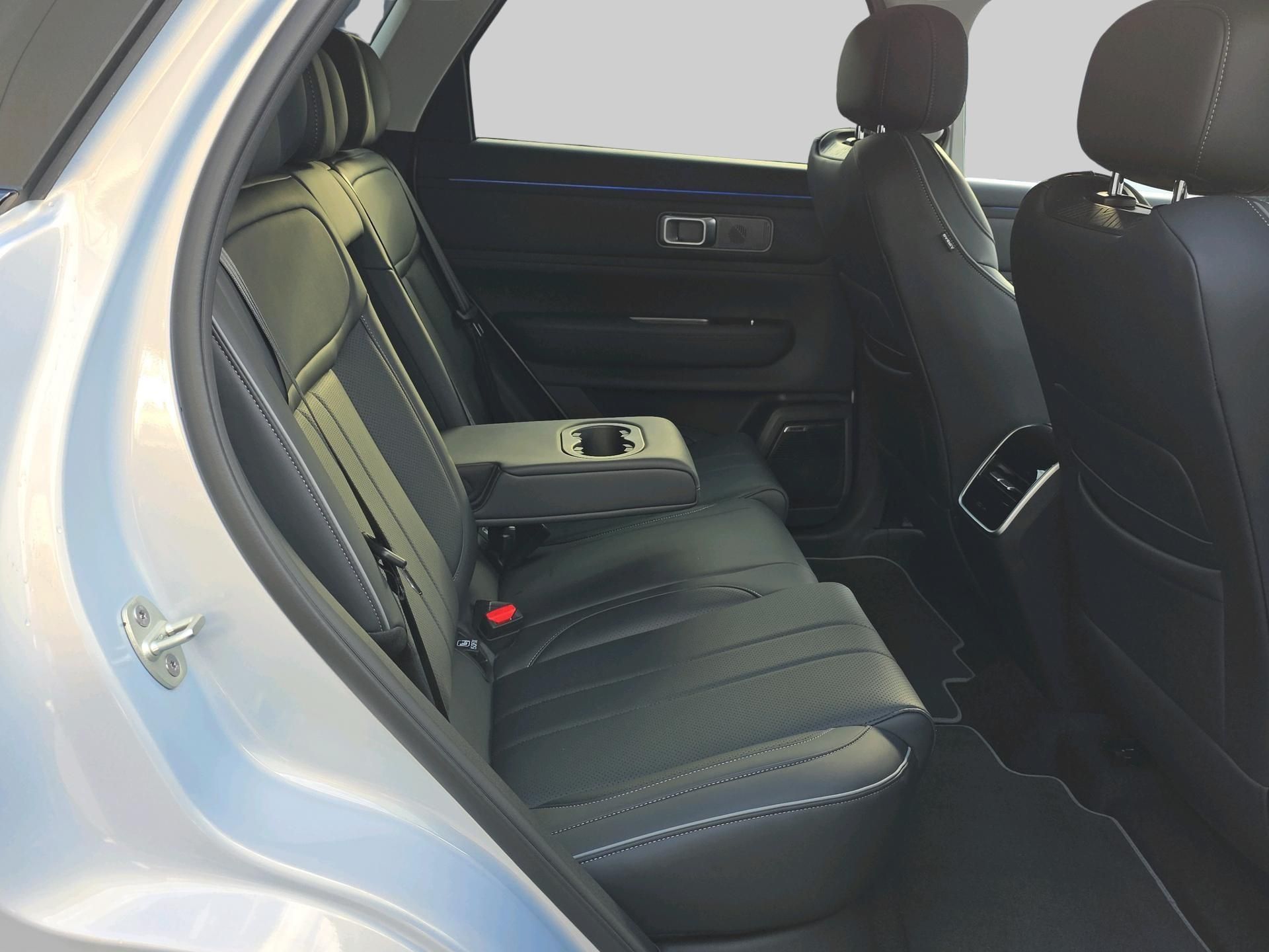 JAECOO 7 (HLP24D) met abonnement