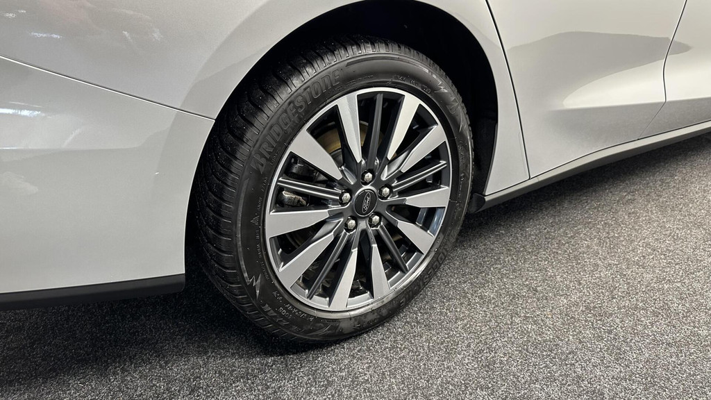 Ford FOCUS Wagon (S534KD) met abonnement