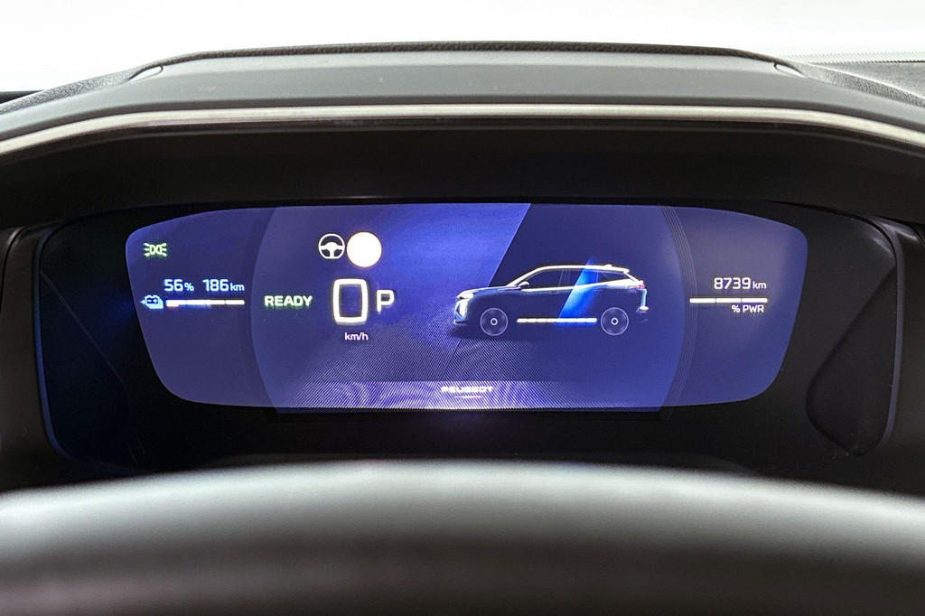 Peugeot e-2008 (HNP79V) met abonnement