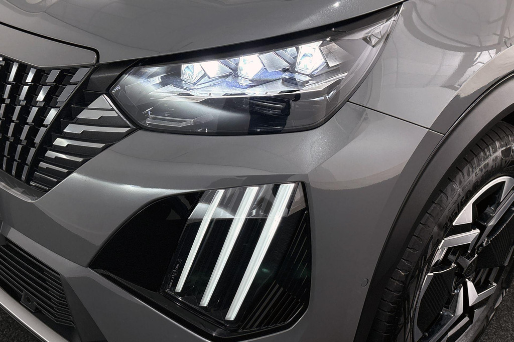 Peugeot e-2008 (HNP79V) met abonnement