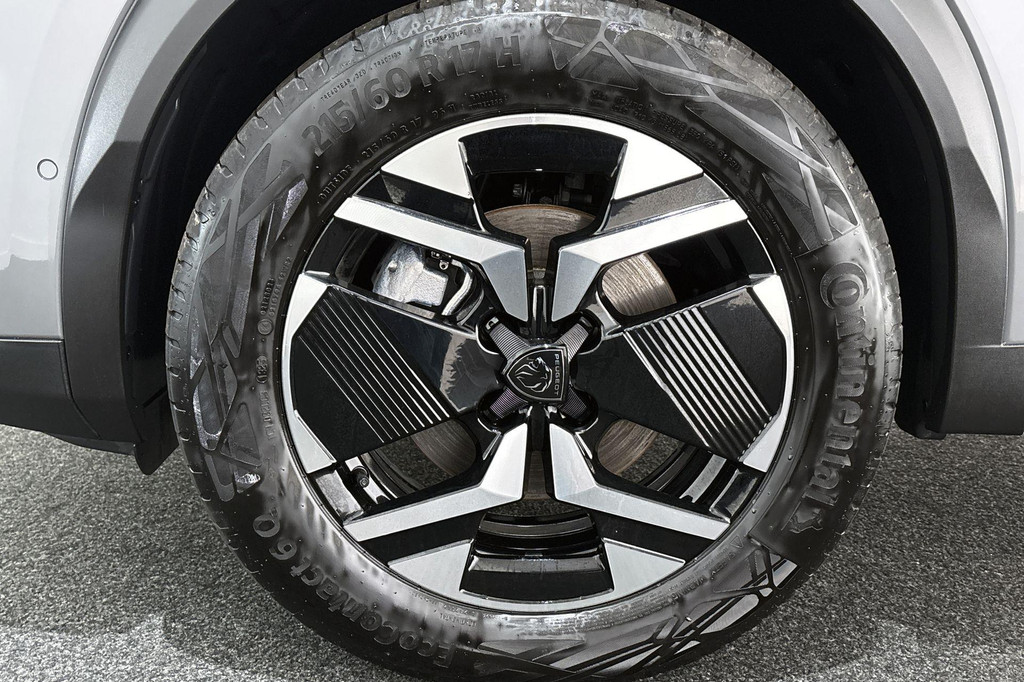 Peugeot e-2008 (HNP79V) met abonnement