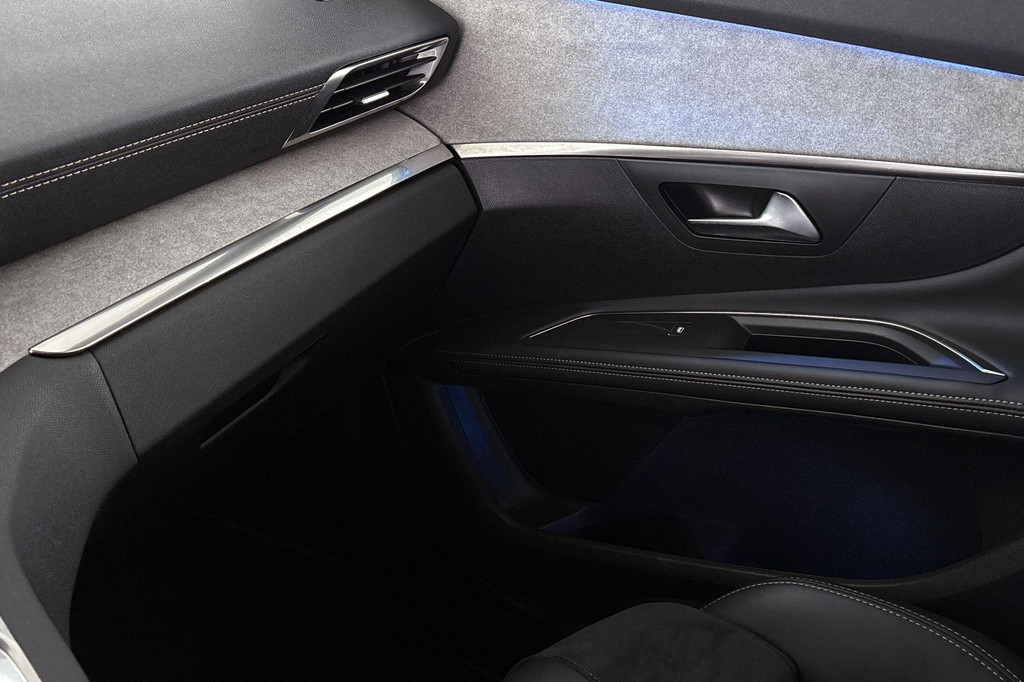 Peugeot 5008 (JTL71L) met abonnement