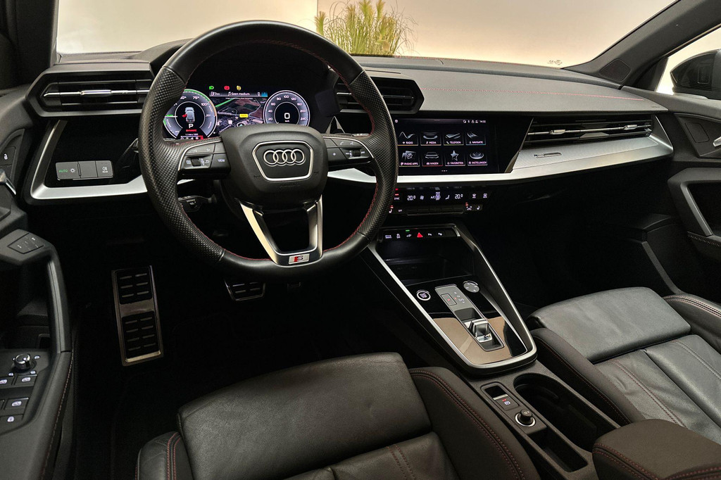 Audi A3 (X106ZD) met abonnement