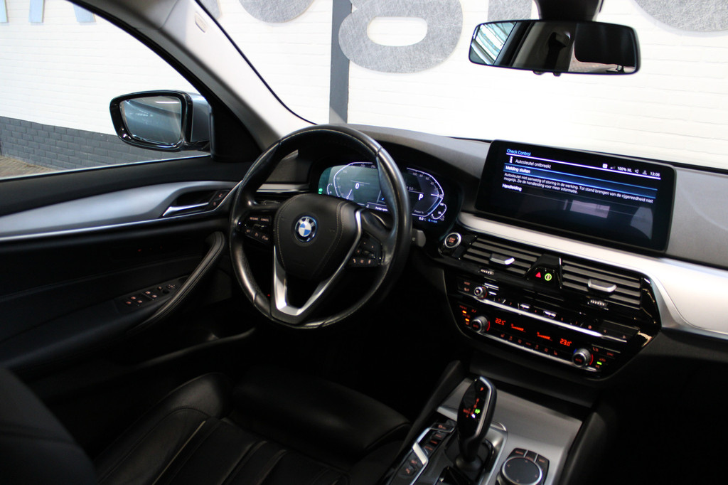 BMW 5 Serie touring (N347DZ) met abonnement