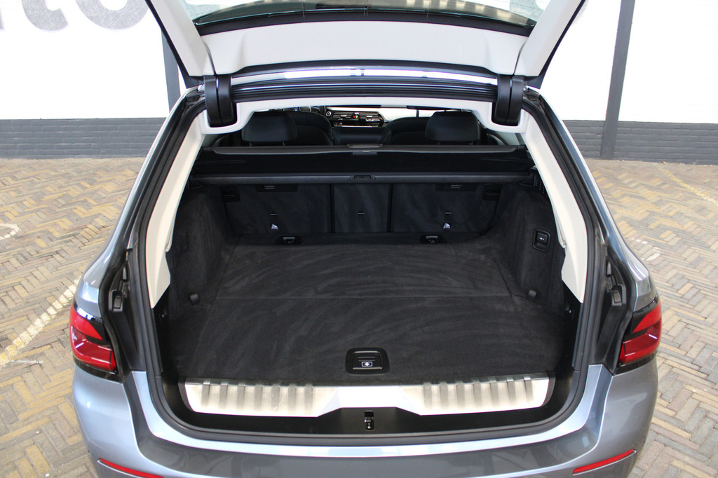 BMW 5 Serie touring (N347DZ) met abonnement