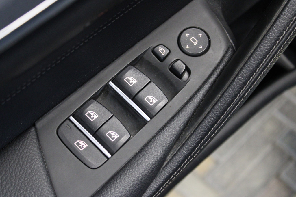 BMW 5 Serie touring (N347DZ) met abonnement