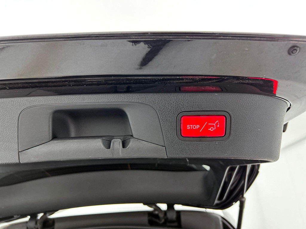 Mercedes-Benz EQC (L907PH) met abonnement