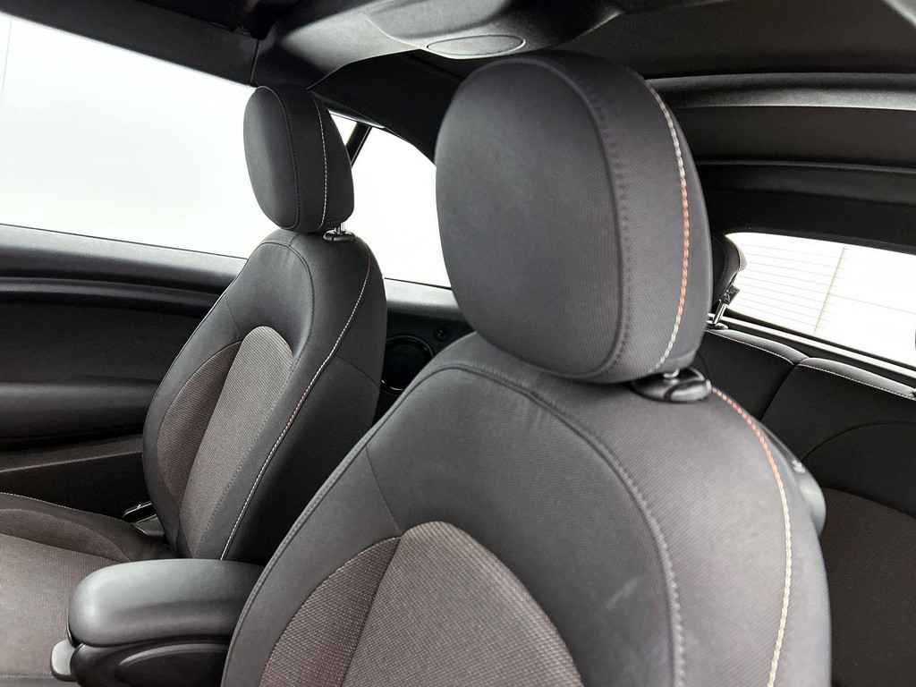 MINI Cooper Cabrio (JRJ50P) met abonnement