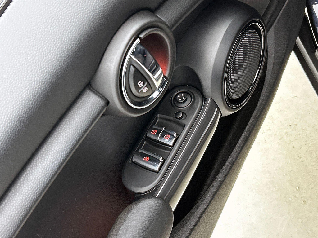 MINI Cooper Cabrio (JRJ50P) met abonnement