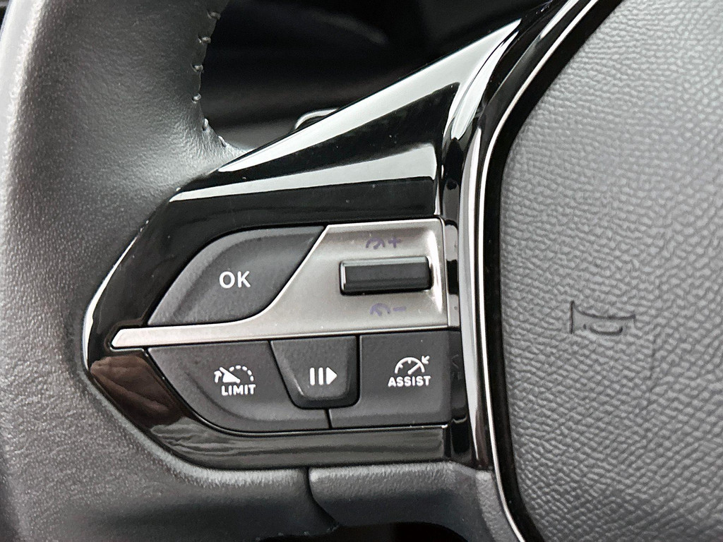 Peugeot 308 (JKJ26P) met abonnement