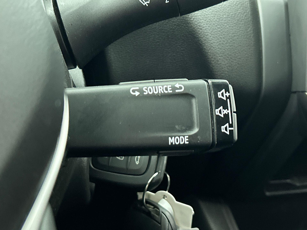 Renault Captur (JLV61V) met abonnement