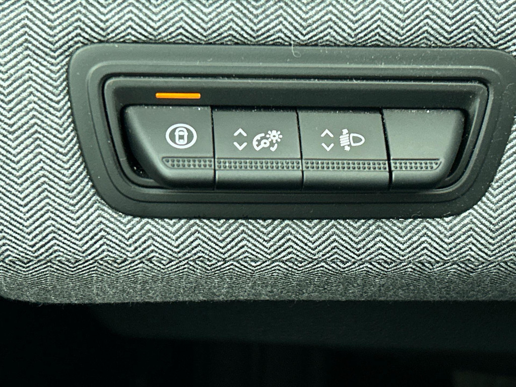 Renault Clio (GZK20J) met abonnement