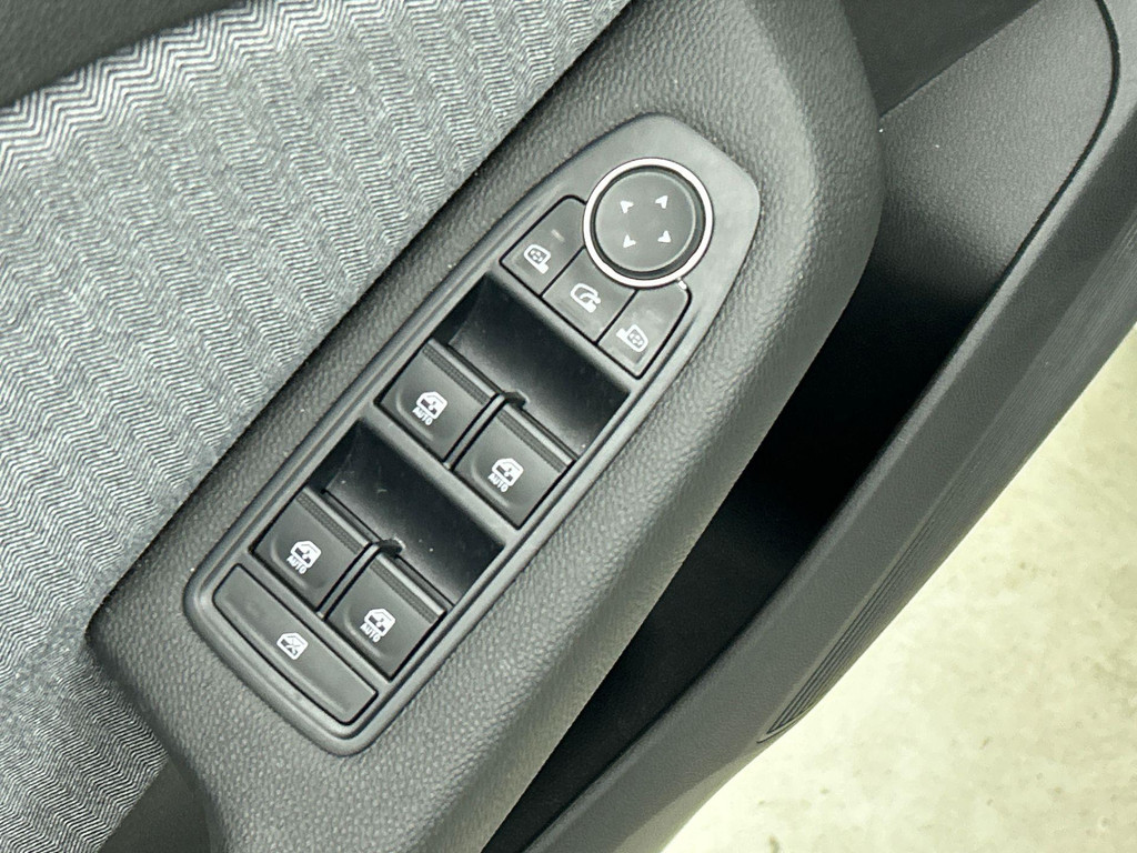 Renault Clio (GZK20J) met abonnement