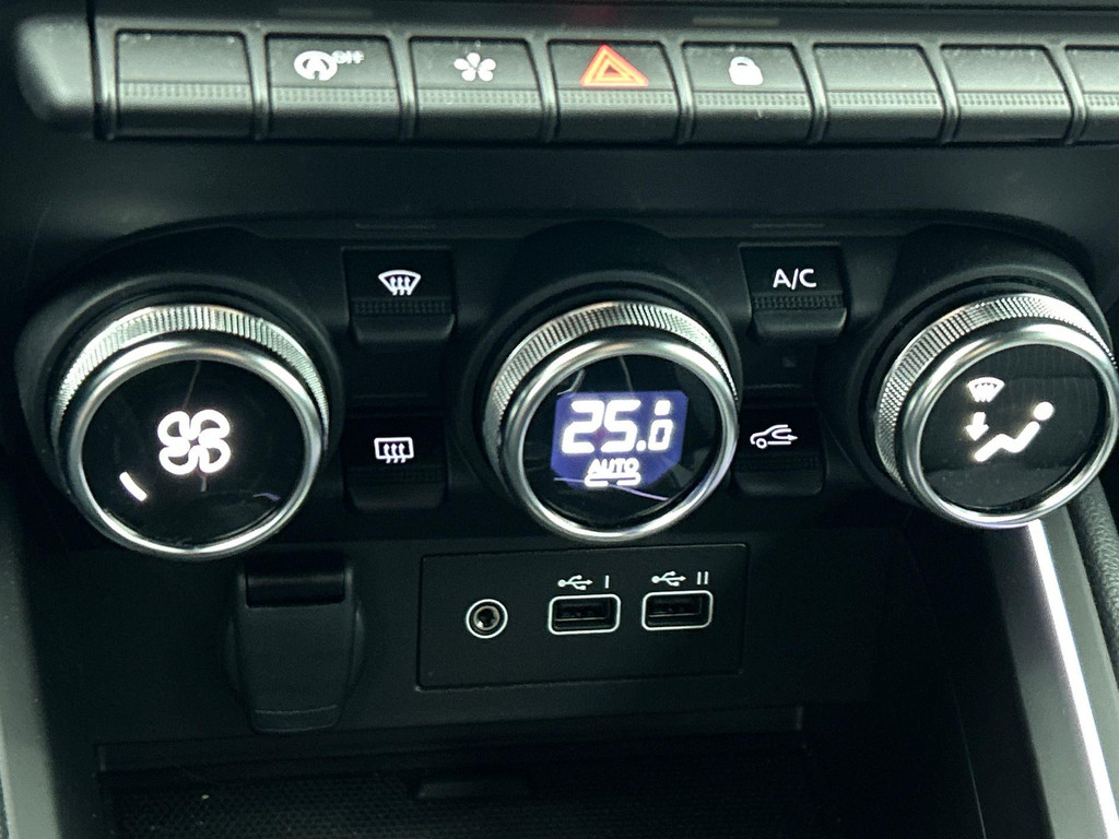 Renault Clio (GZK20J) met abonnement