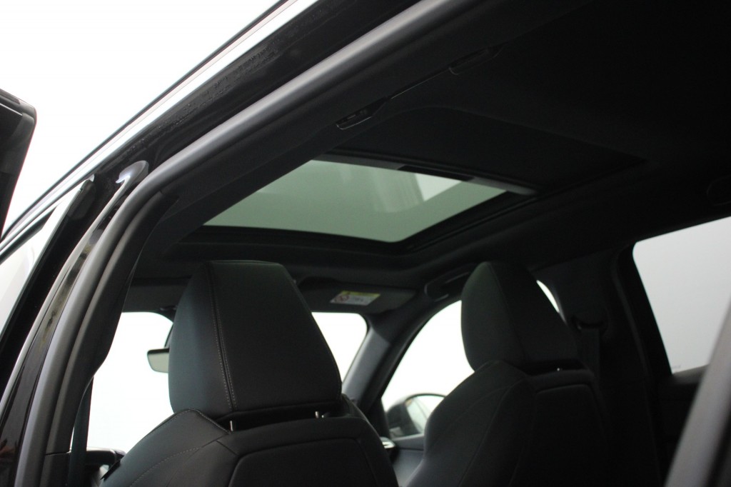 Peugeot e-2008 (K147FR) met abonnement