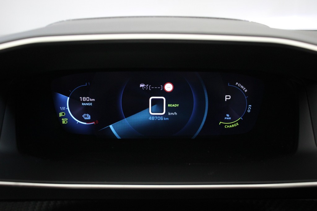 Peugeot e-2008 (K147FR) met abonnement