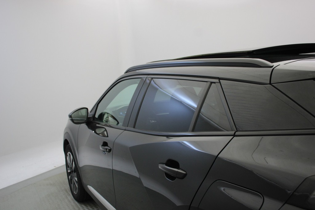 Peugeot e-2008 (K147FR) met abonnement