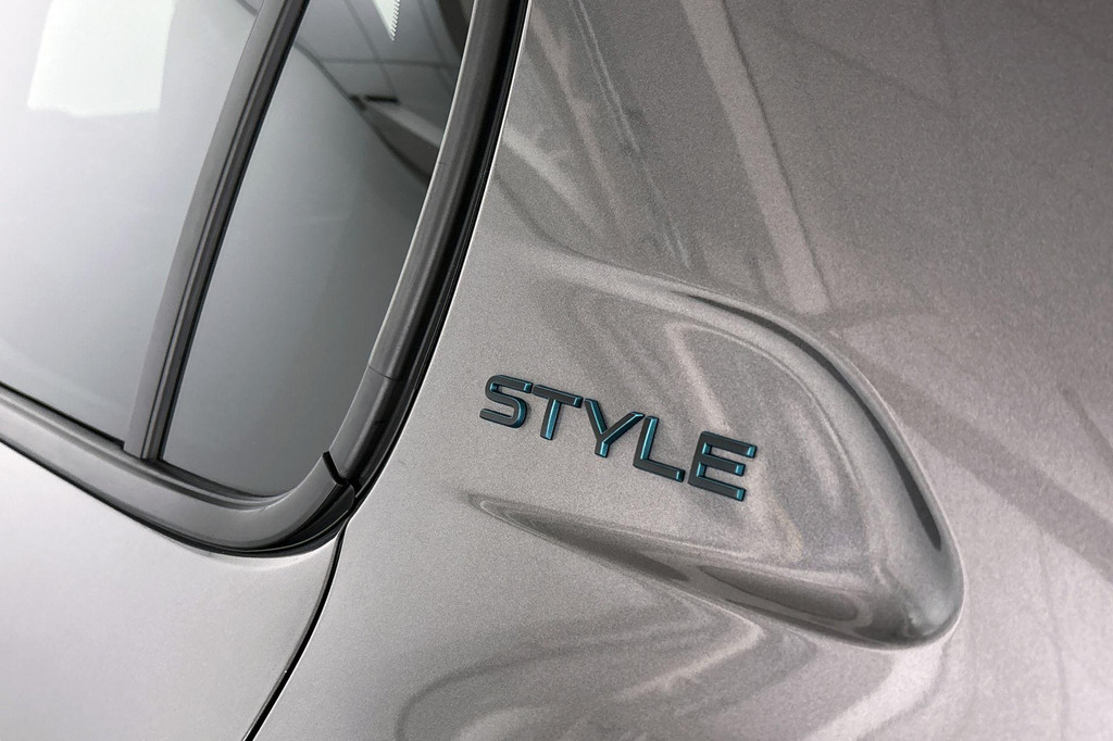 Peugeot 208 (T969FJ) met abonnement