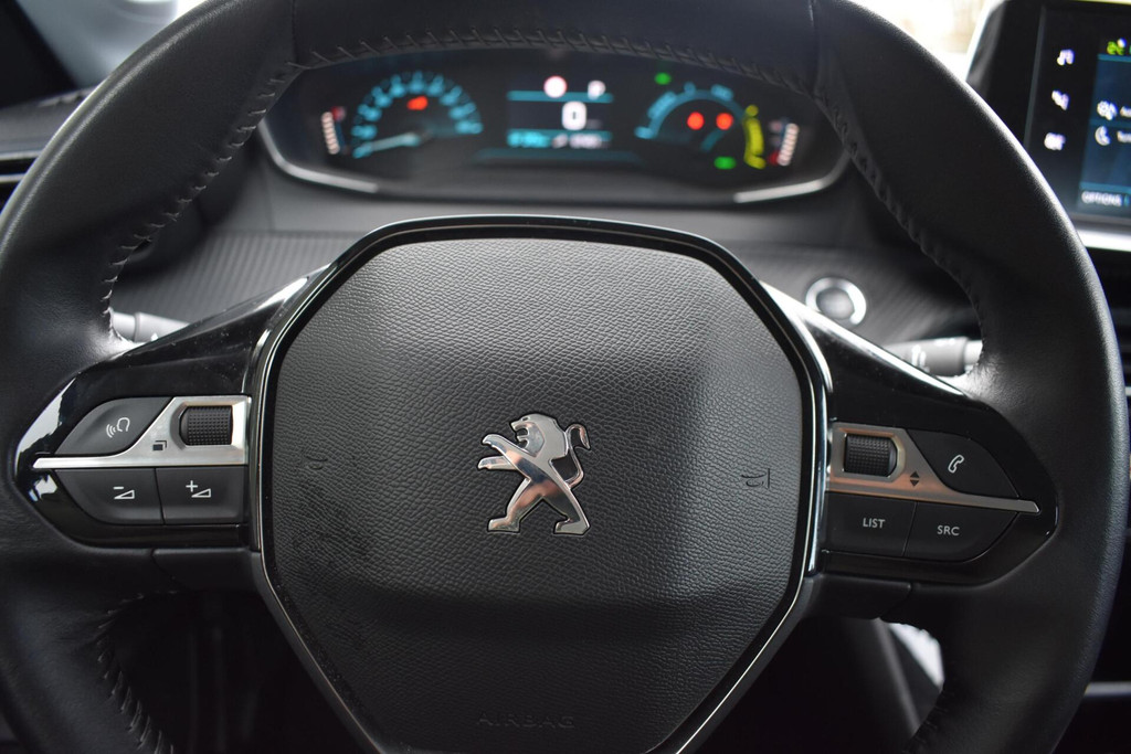 Peugeot e-208 (K644HF) met abonnement