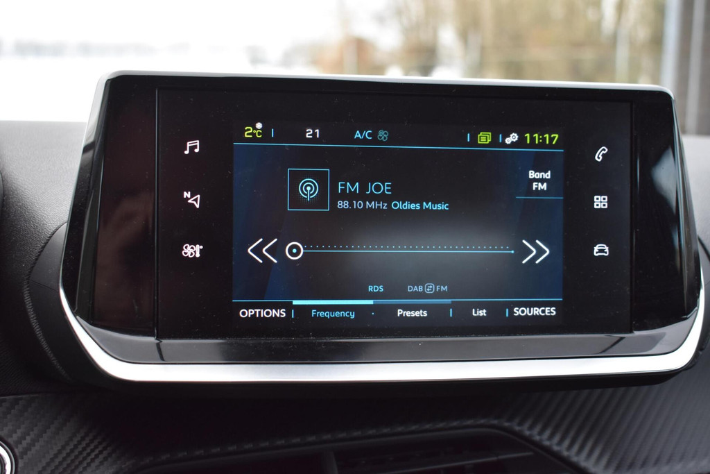 Peugeot e-208 (K644HF) met abonnement