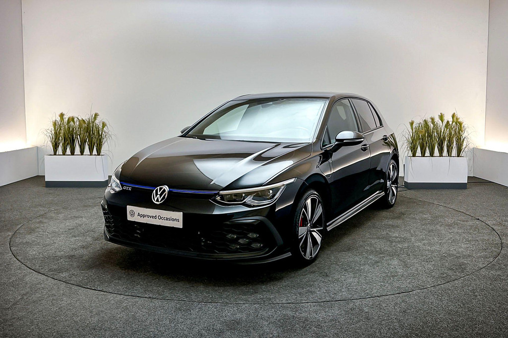 Volkswagen Golf GTE (JSG06V) met abonnement