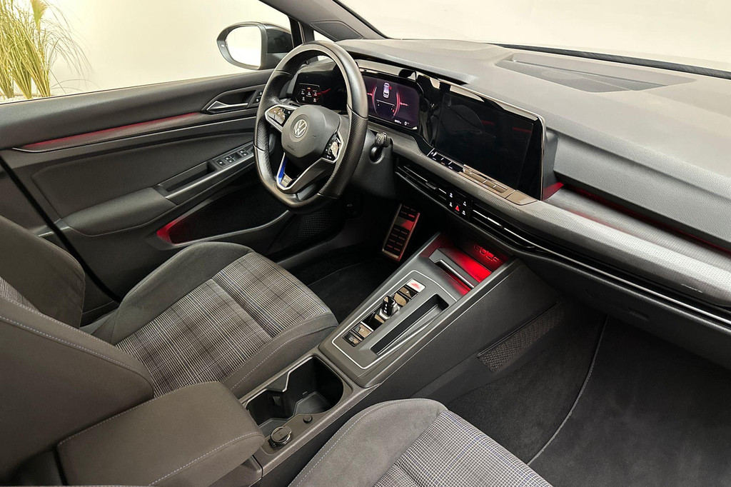 Volkswagen Golf GTE (JSG06V) met abonnement