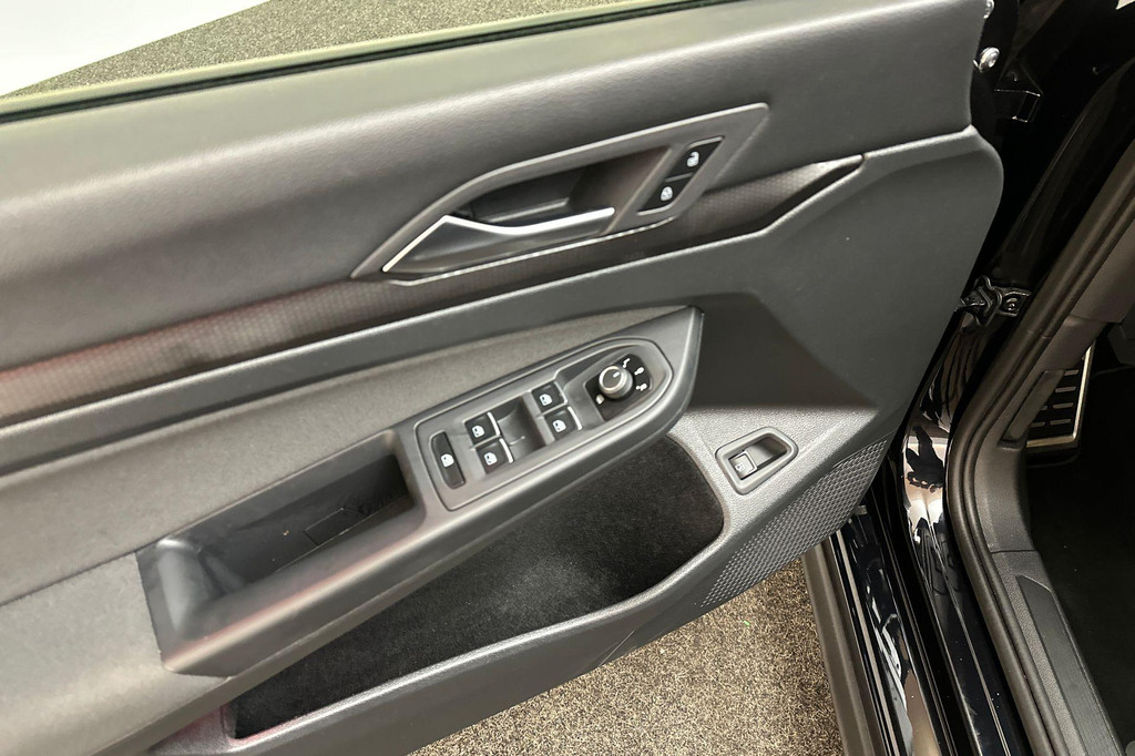 Volkswagen Golf GTE (JSG06V) met abonnement