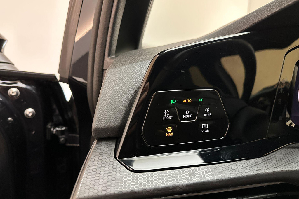 Volkswagen Golf GTE (JSG06V) met abonnement