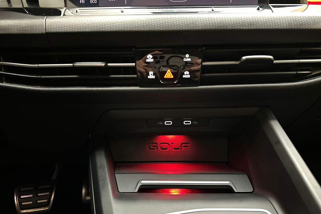 Volkswagen Golf GTE (JSG06V) met abonnement