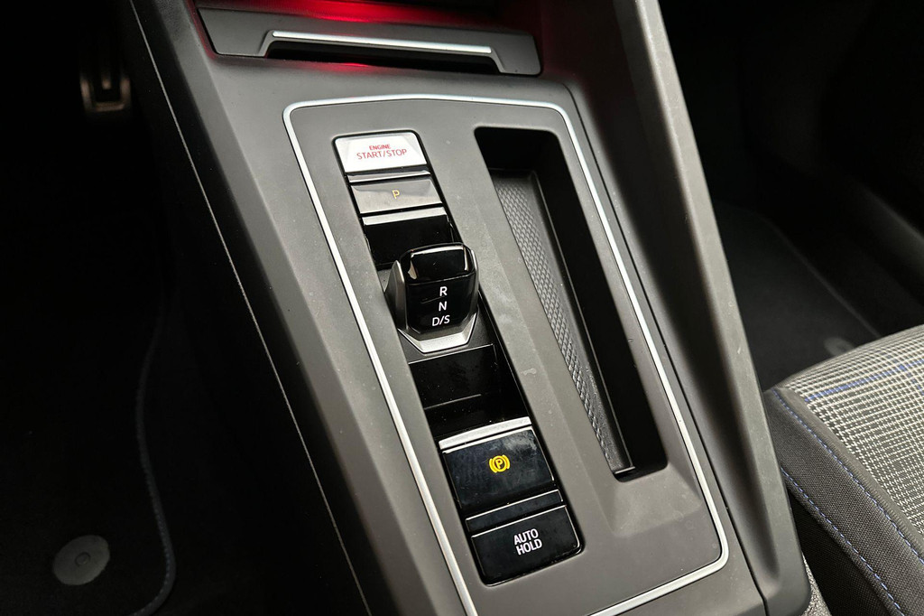 Volkswagen Golf GTE (JSG06V) met abonnement