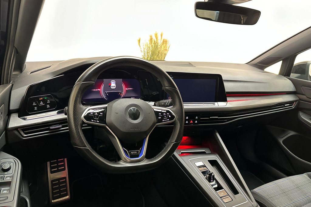Volkswagen Golf GTE (JSG06V) met abonnement