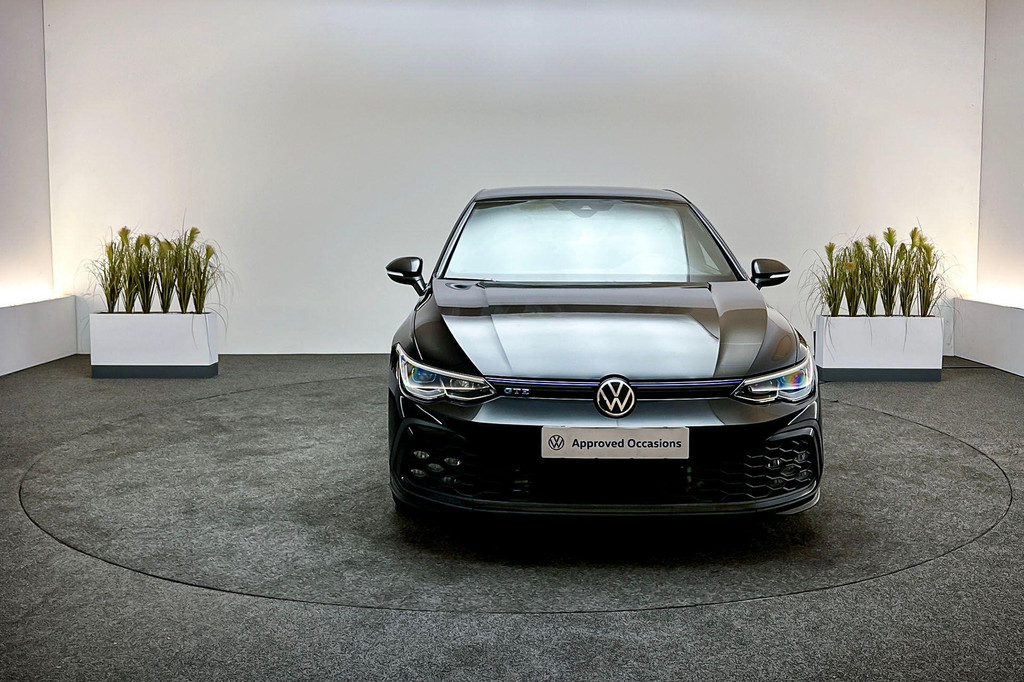 Volkswagen Golf GTE (JSG06V) met abonnement