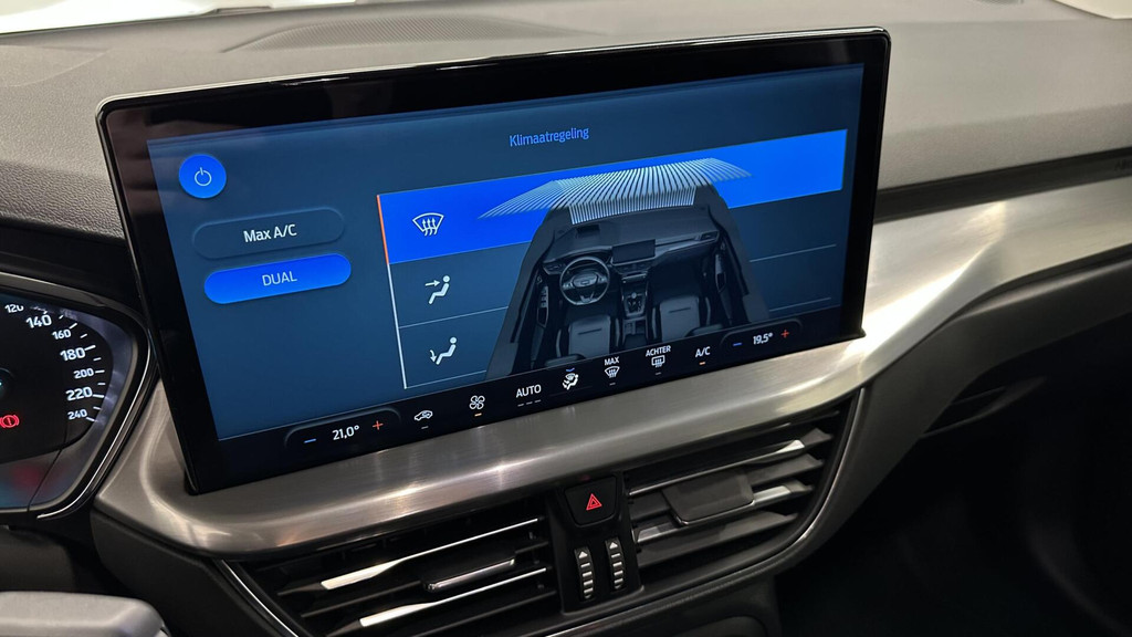 Ford Focus (S467ZF) met abonnement