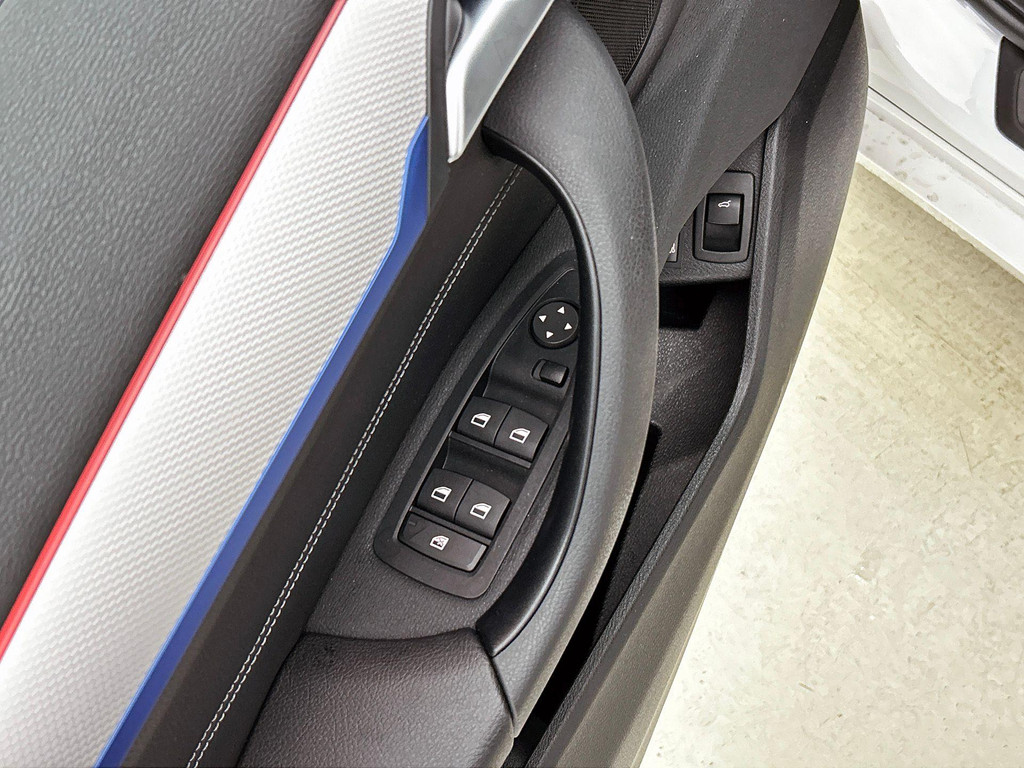 BMW X1 (JSV10Z) met abonnement