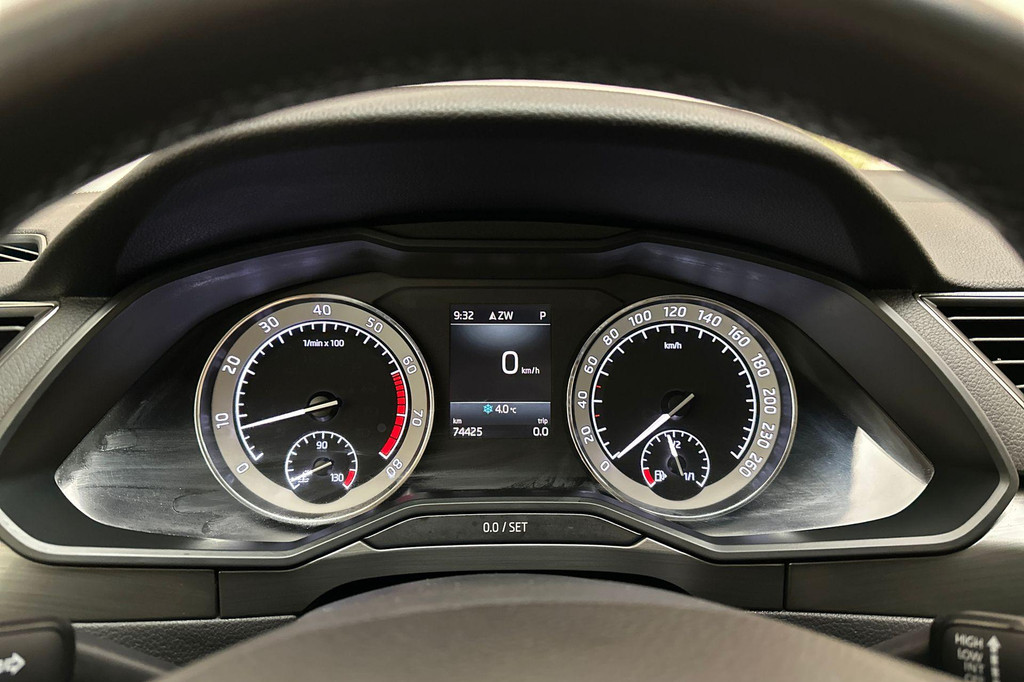 ŠKODA Superb (N476XX) met abonnement