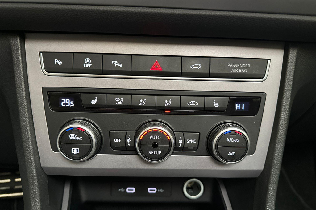 Seat Ateca (JVD21N) met abonnement