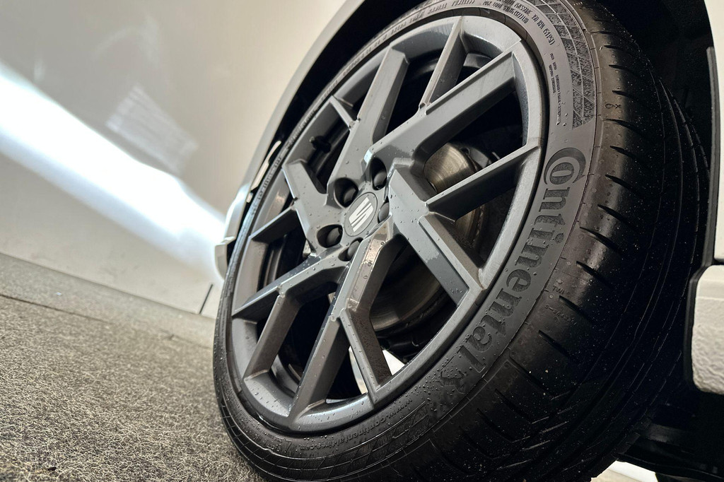 Seat Ibiza (JRP71S) met abonnement