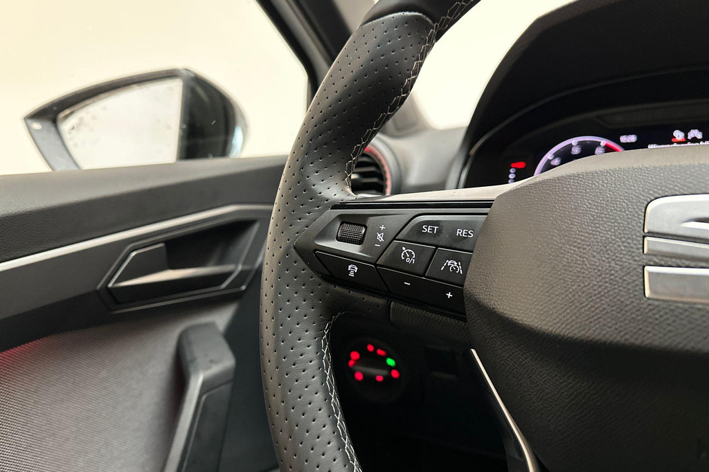 Seat Ibiza (JRP71S) met abonnement