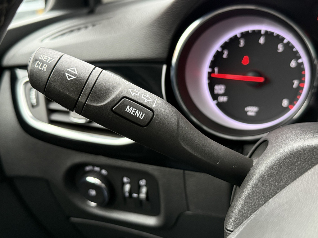 Opel Astra (S852NV) met abonnement